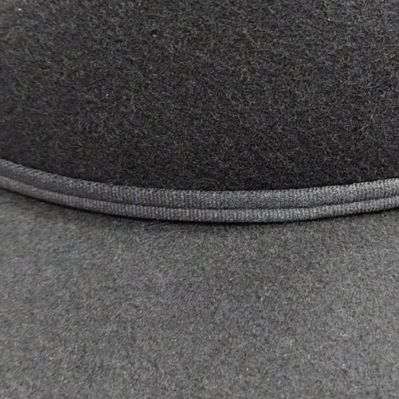 💋UBER GORGE!💋 Y2K BEBE 100% Wool Felt Wide Brimmed Fedora Hat in Black - Picture 8 of 10